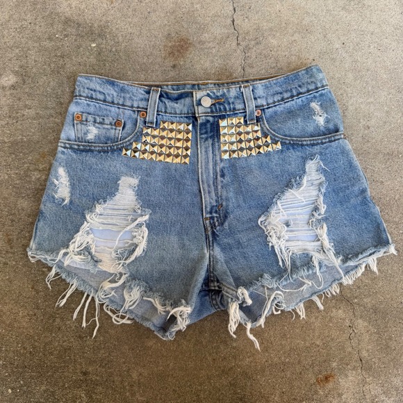 Levi's Pants - Vintage Levis 550 Studded Distressed Denim Shorts Light Wash High Rise Womens 11